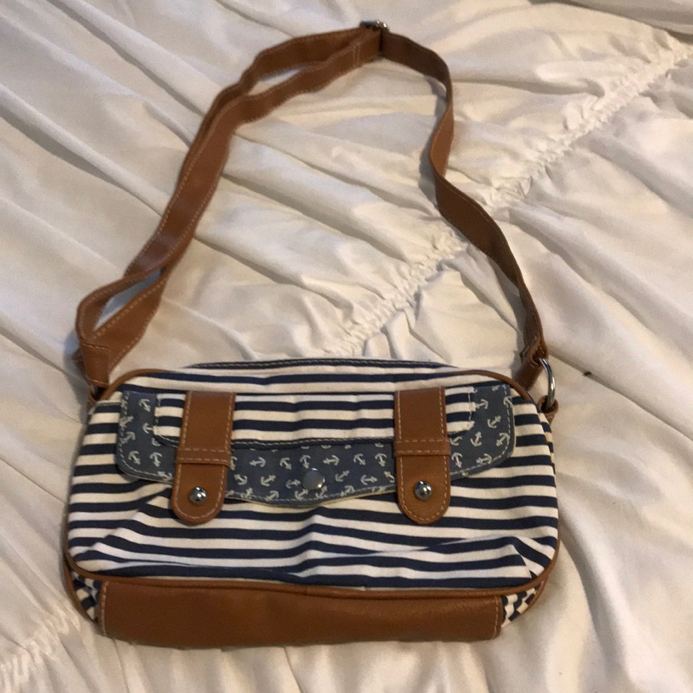 cute brown and blue striped purse with anchors